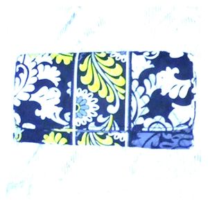 Cute magnetic closing Wallet